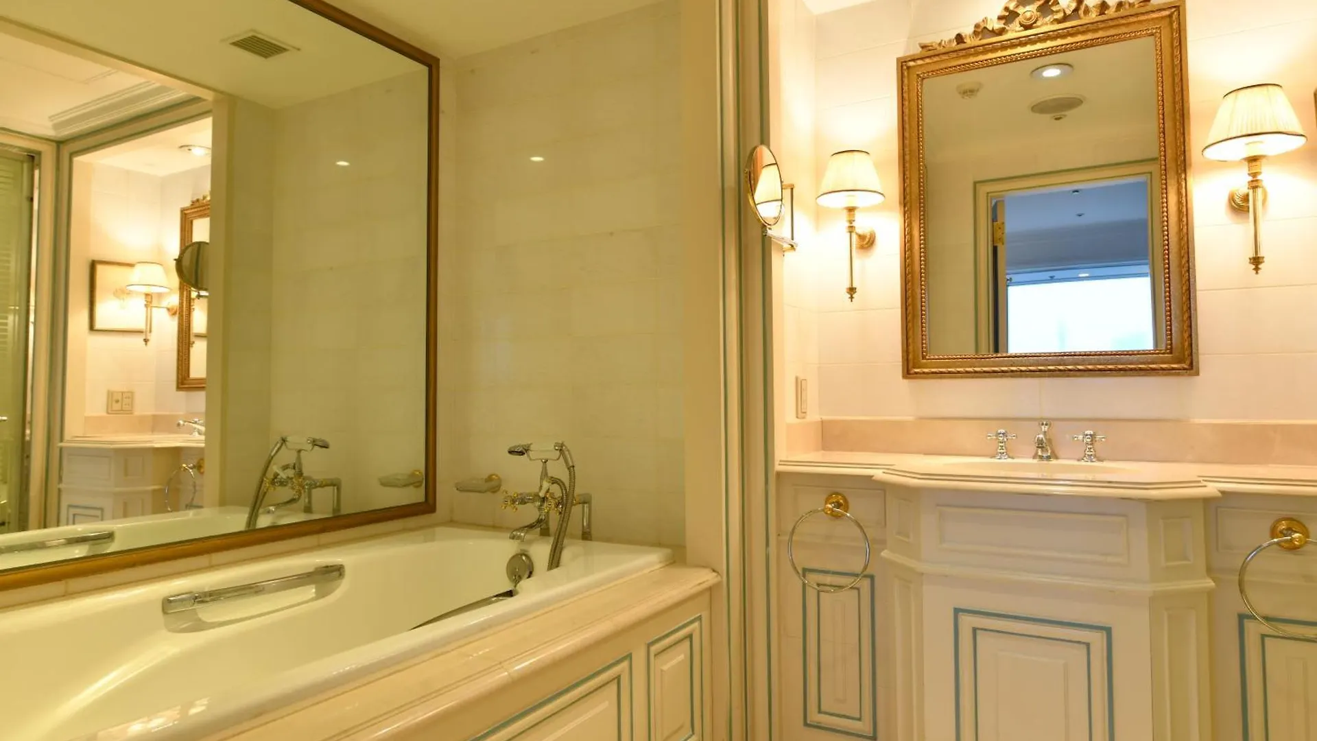 *****  Hotel New Grand Yokohama  Giappone